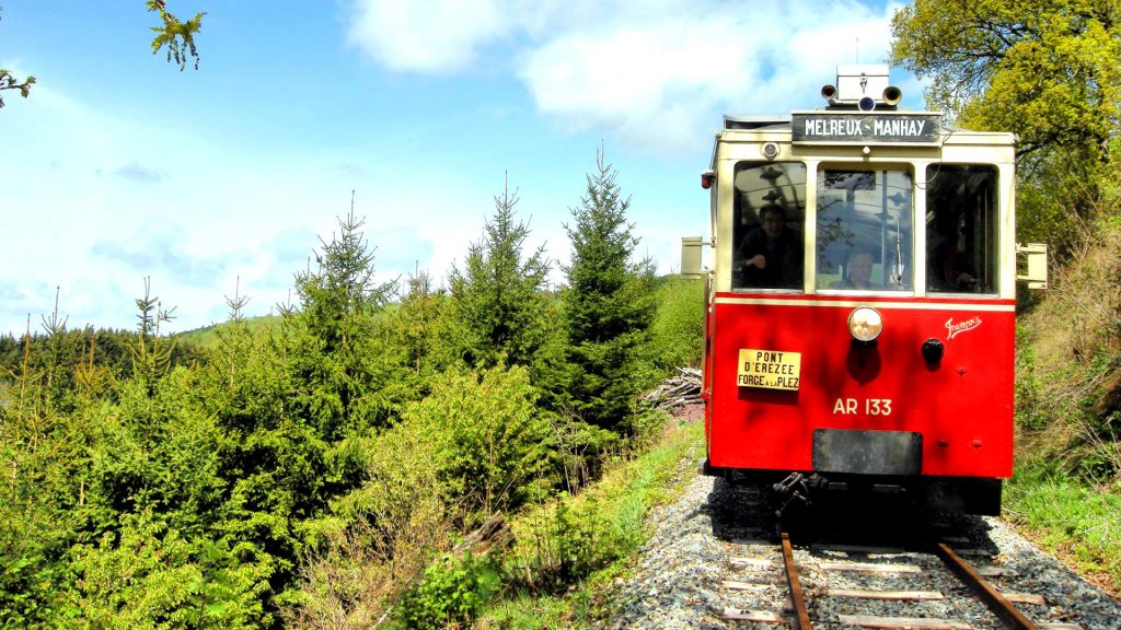 Toeristische tram Aisne Erezee